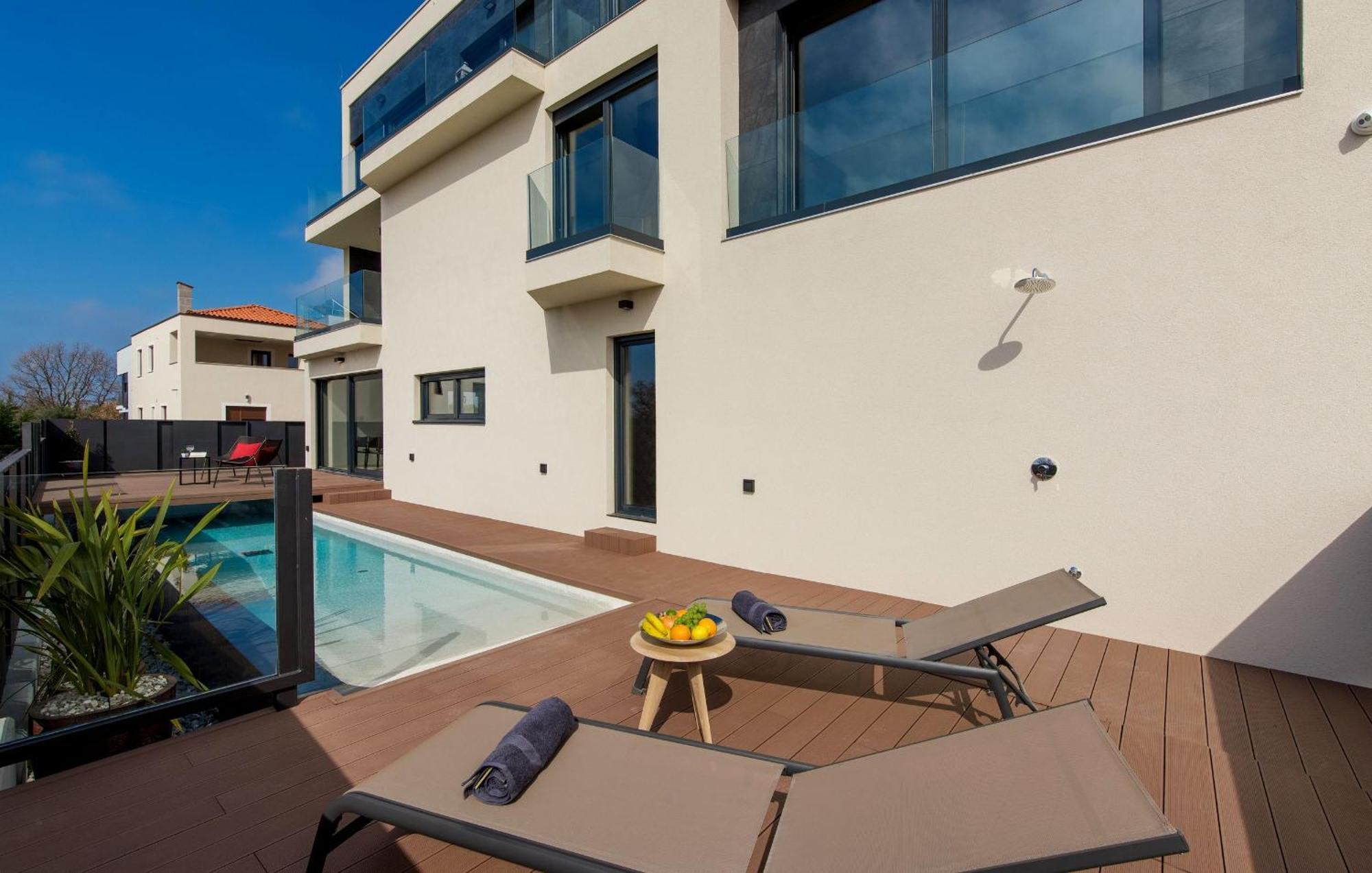 Ferienhaus Mare Exclusive Mit Pool Und Fitnesstudio *