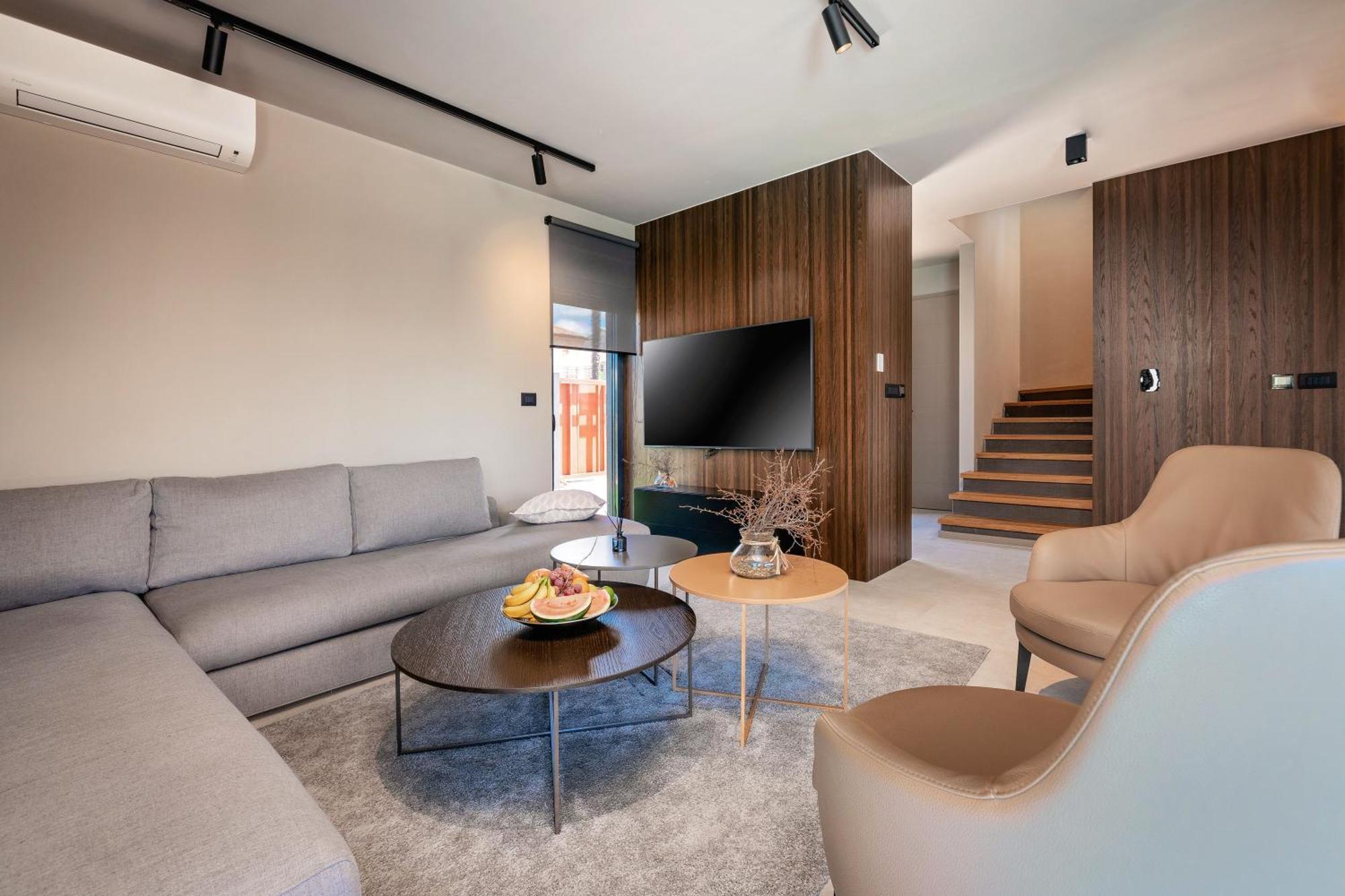 Mare Exclusive Mit Pool Und Fitnesstudio Ferienhaus