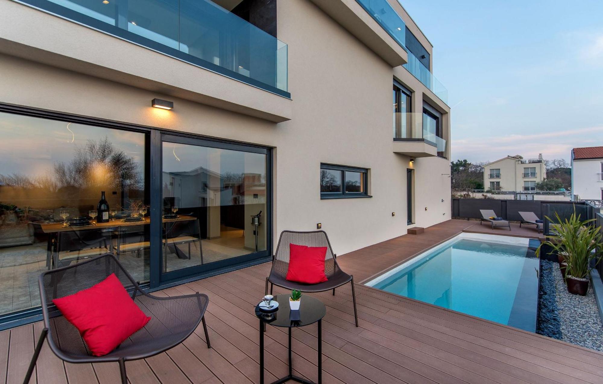 Ferienhaus Mare Exclusive Mit Pool Und Fitnesstudio