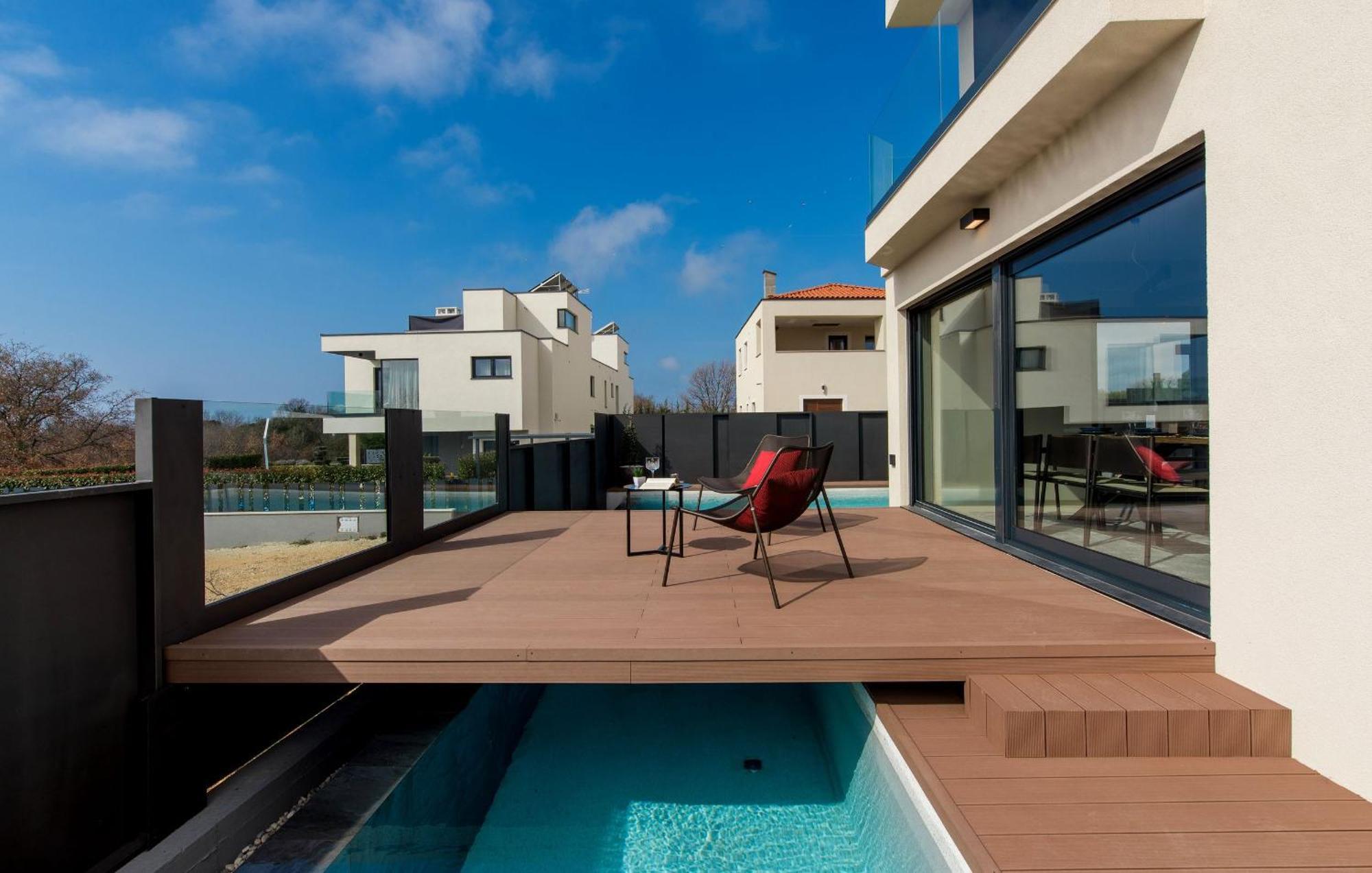 Mare Exclusive Mit Pool Und Fitnesstudio Poreč