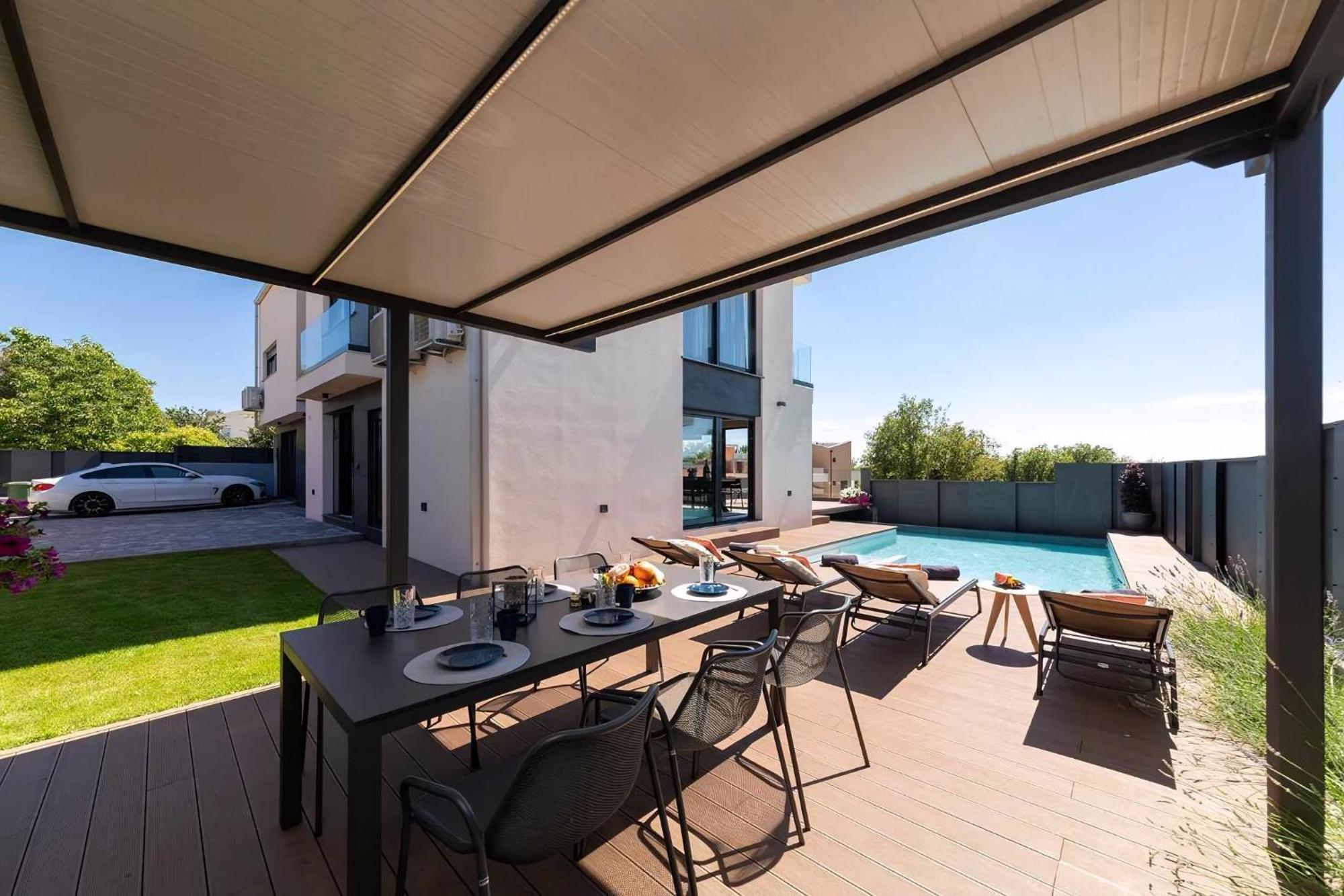 Mare Exclusive Mit Pool Und Fitnesstudio Ferienhaus